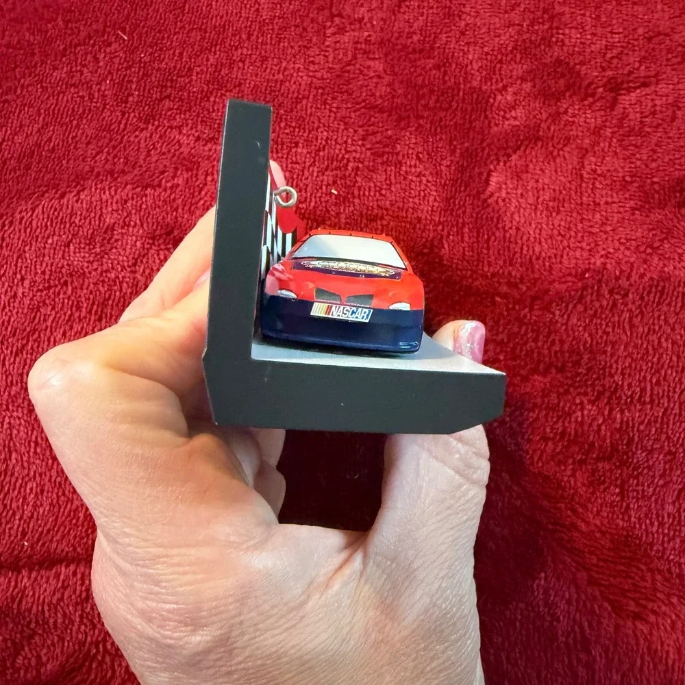 Hallmark Keepsake 2008 NASCAR Daytona‎ 500 50th Running Sound Ornament QXI2171